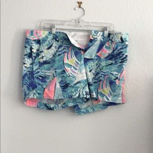Lily Pulitzer Callahan Shorts size 12 5” inseam